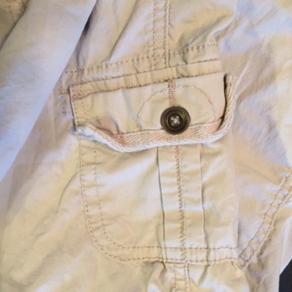 crop, pants, tan, zipper accents, 14 petite - Picture 4 of 5